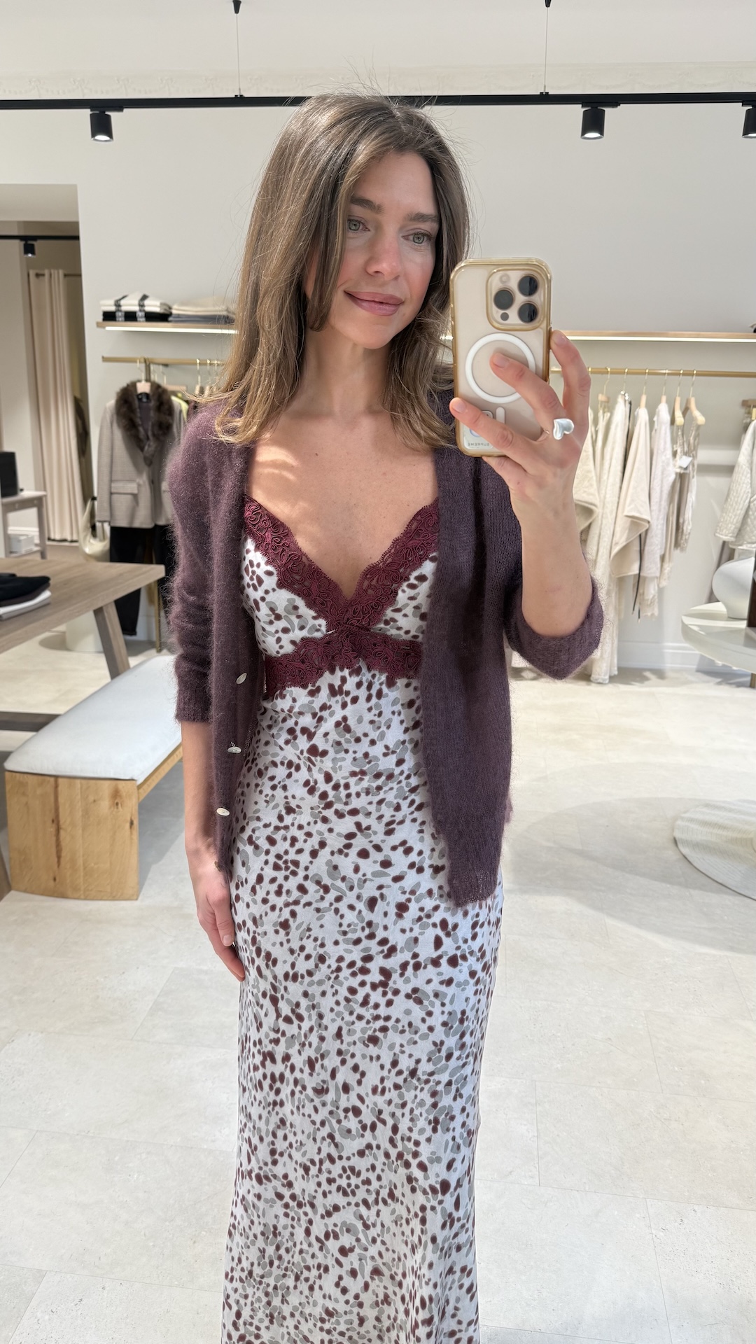 Кардиган связанный паутинкой из детского мохера