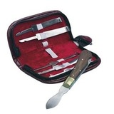 Комплект ножей копытных с деревянной ручкой в футляре