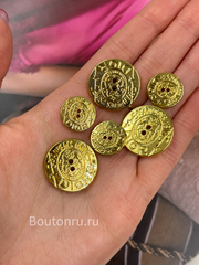 Пуговицы Ди. золотистые на прокол