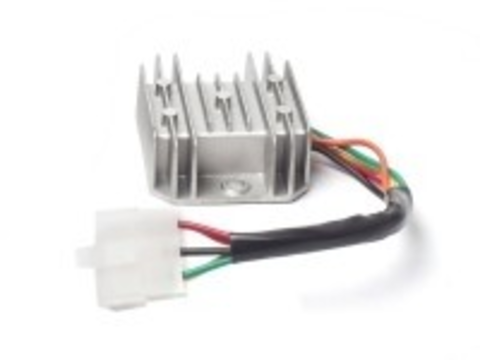 Регулятор напряжения 4T 125-150сс 1 фишка 4 конт. CN