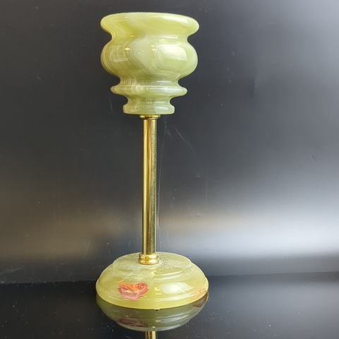 Подсвечник на фигурном основании. Металл, оникс. Высота 17,5 см