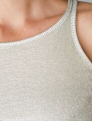 Топ с закрытым декольте из хлопка с эластаном в рубчик с матовым покрытием металлик  D43.228 (129283)