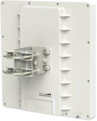 MikroTik QRT 5 with 24dbi 5GHz antenna, High Gain Dual Chain 802.11an wireless, 600MHz, 64MB RAM, 1xGigabit LAN, POE, PSU, pole mount, RouterOS L4