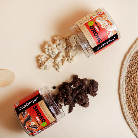 Белый шоколад с кусочками фундука “Шоко Байтс Вайт Хазельнат” (“Shoko Bites White Hazelnut”) 120г