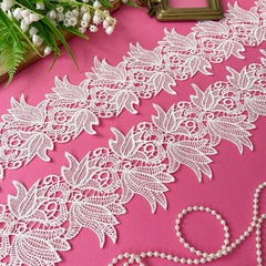 Кружево широкое, белое ажурное, для рукоделия, ширина 9 см, длина 2,2 м