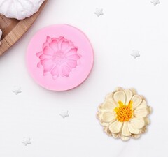Молд силиконовый «Цветочек», 4,5х4,5х1,4 см