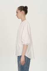 Белая блуза из хлопка