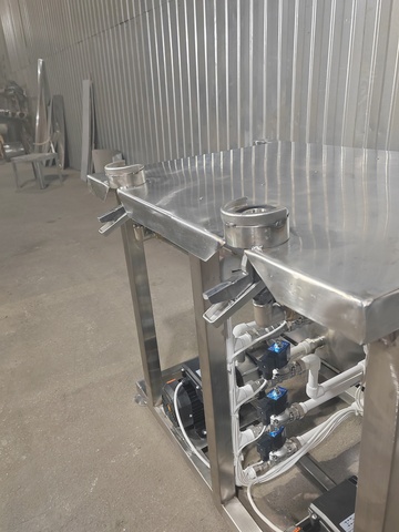 Кегомойка на 2 поста полуавтомат, модель кми-02