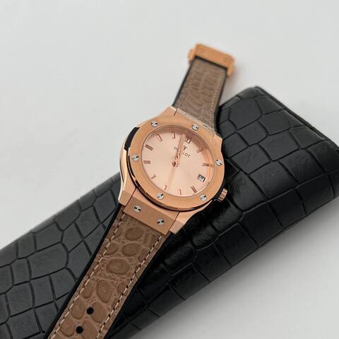 Часы Hublot