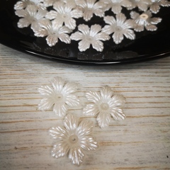 Кабошон Цветок перламутр, 25мм (25шт)