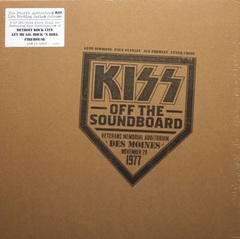 Kiss / Off The Soundboard: Live in Des Moines (2LP)