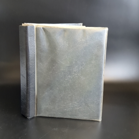 Набор открыток в альбоме на 50 листов. Большая коллекция