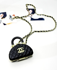 Бодичейн в форме минисумочки CHANEL