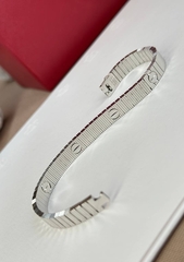 braslet-love-unlimited-lux-kachestvo-vgold