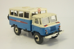 GAZ-66 VM-66 KUNG Medical service Ural Falcon USSR 1:43