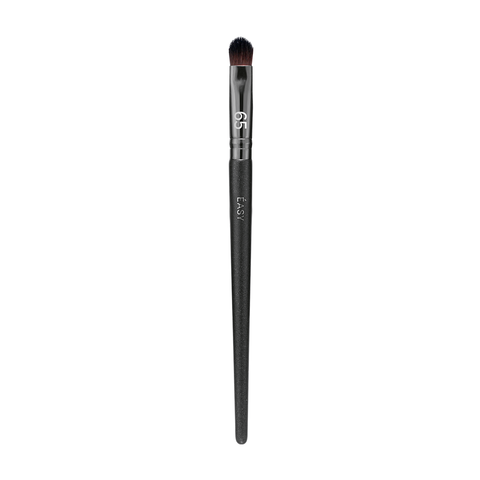 Кисть EASY Beauty Accessories 65 eyeshadow brush