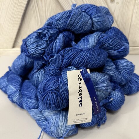 GARAGE SALE — Malabrigo Silky Merino 419 500g