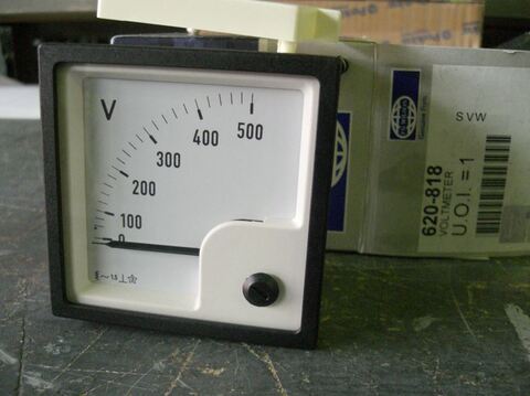 Вольтметр, шкала прибора 0-500V / VOLTMETER АРТ: 620-818