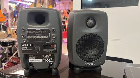 Студийный монитор Genelec 6010B