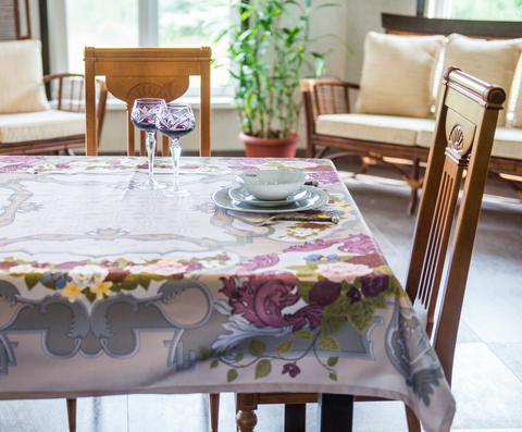 Скатерть 140x180 Blonder Home Expensive бежевая