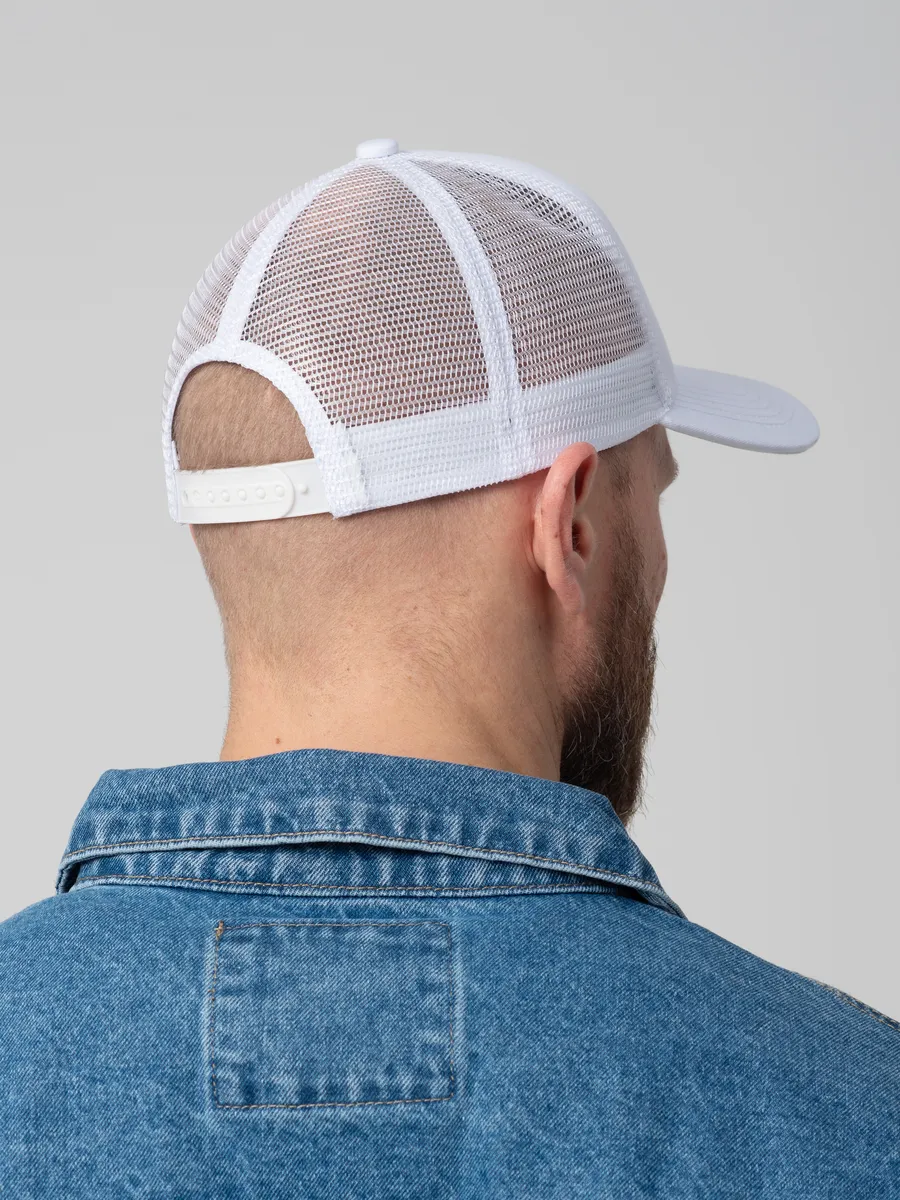 Бейсболка с сеткой летняя белая
