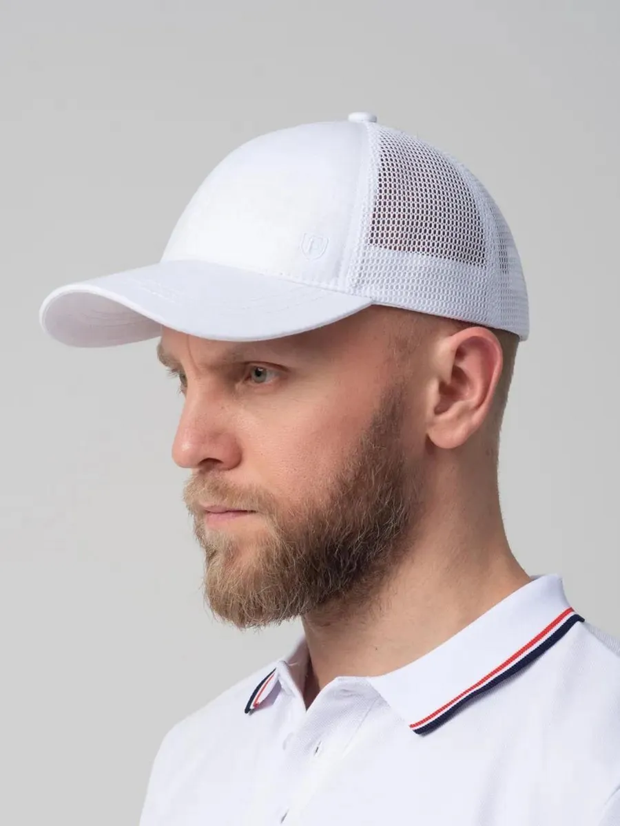 Бейсболка с сеткой летняя белая