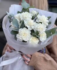 Букет из белых диантусов "Dianelle"