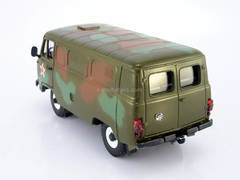 UAZ-3741 Military camouflage dark summer 1:43 Agat Mossar Tantal