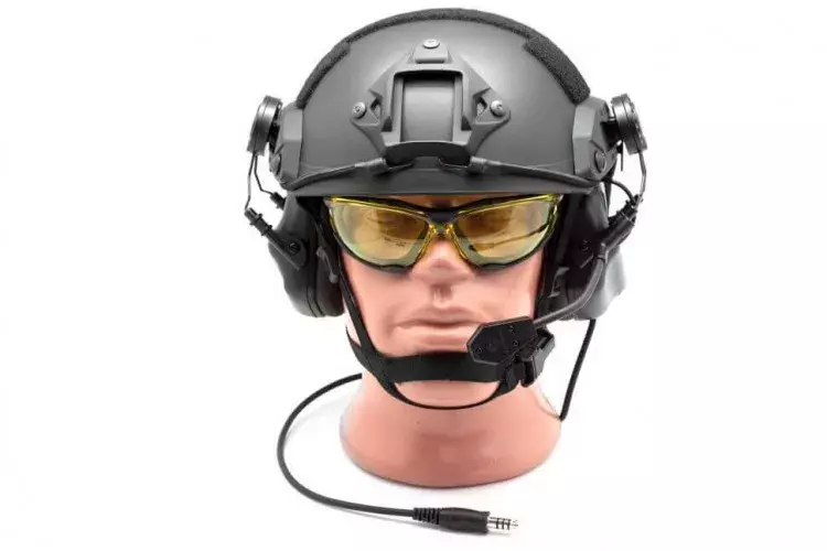 Наушники активные стрелковые Earmor Military Edition ME6 с микрофоном на шлем-каску 22-82 ДБ