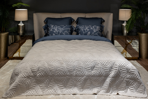 Покрывало стеганое фактурное 180x230 Garda Decor Флора кремовое