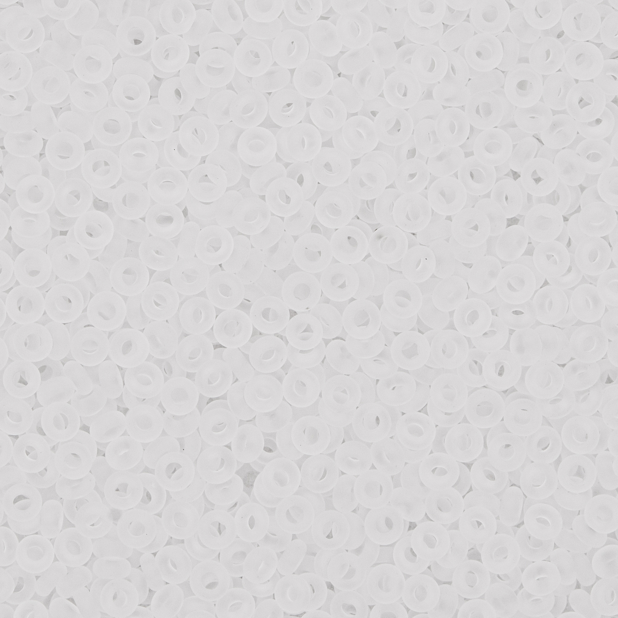 Японский бисер TOHO Demi 11/0 (№1F), прозрачный матовый
