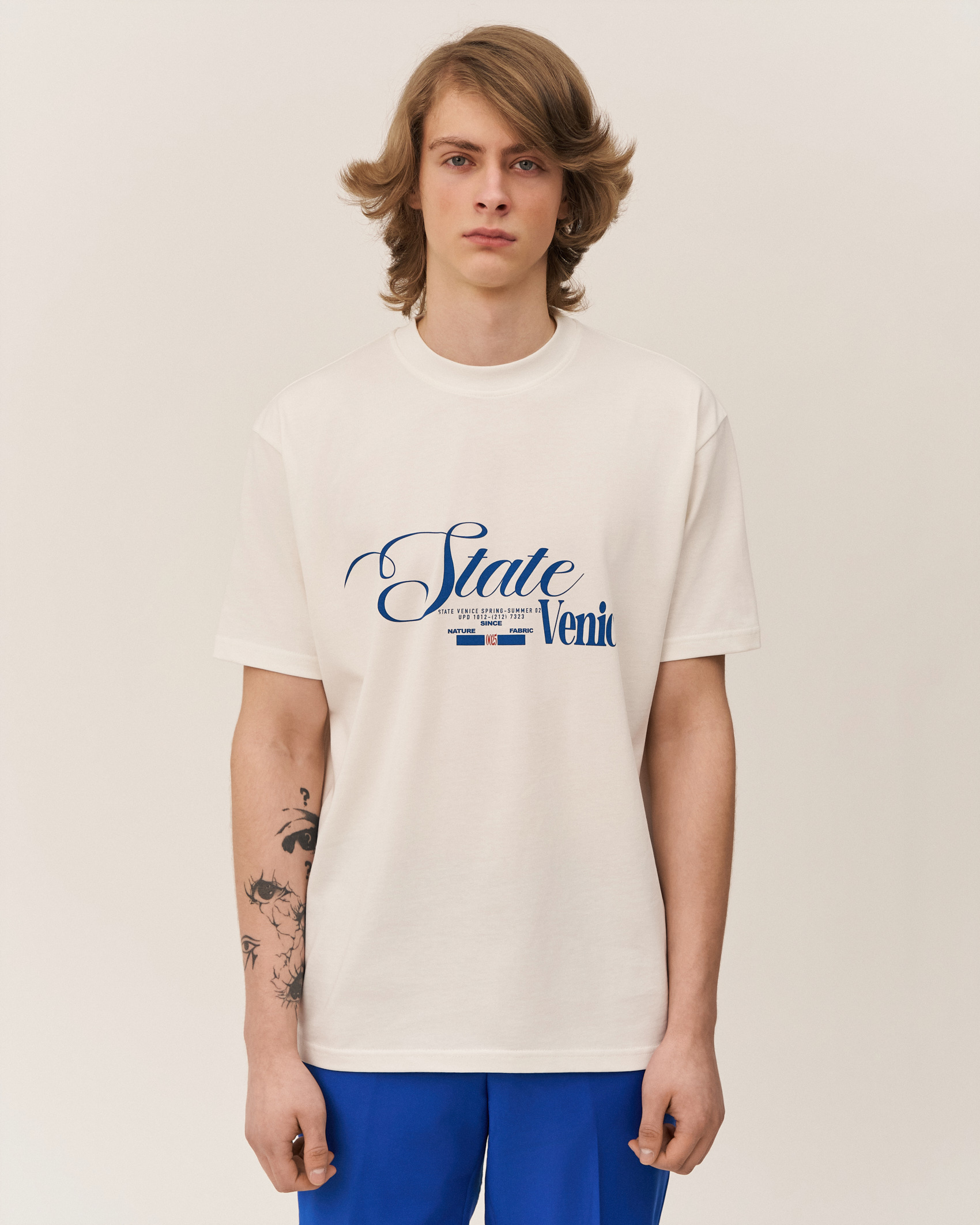 Футболка классического свободного кроя