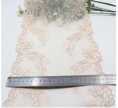 Вышивка на сетке серебристый пион 23 см