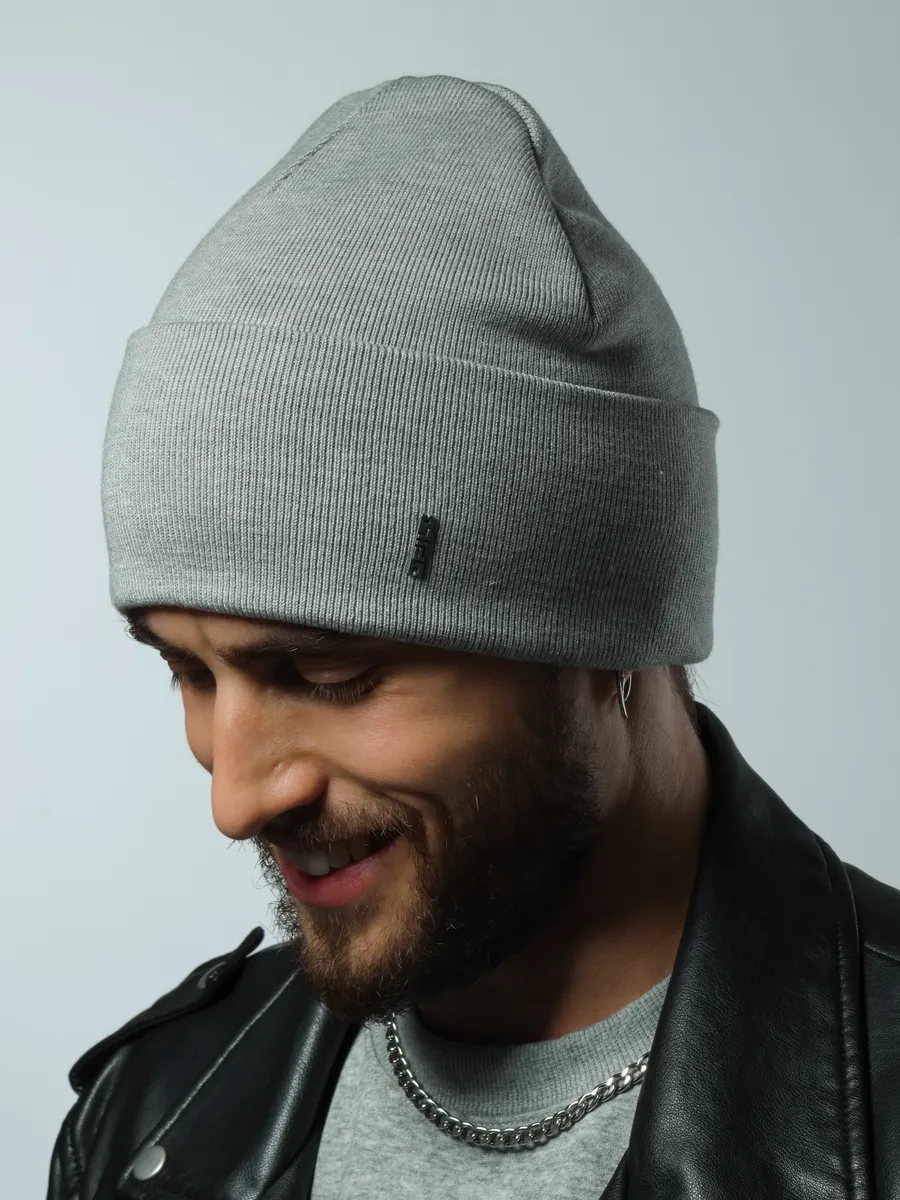 Шапка осенняя бини демисезонная