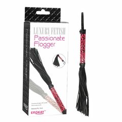 Аккуратная плетка с красной рукоятью Passionate Flogger - 39 см. - 