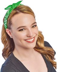 Бандана светло-зеленая пейсли огурцы