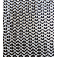 Решетка радиатора (сетка) 120х20см ячейки 15х10мм черная