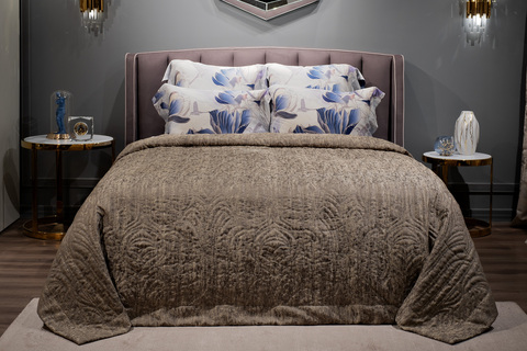 Покрывало 260х260 Garda Decor Cascata Фортуна коричневое со стежкой