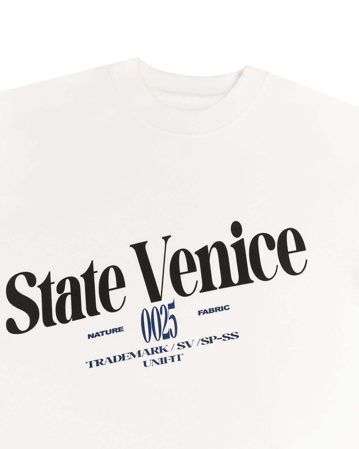 Футболка классического свободного кроя