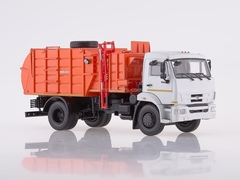 KAMAZ-43253 Garbage truck with manipulator MKM-4503 1:43 PAO KAMAZ