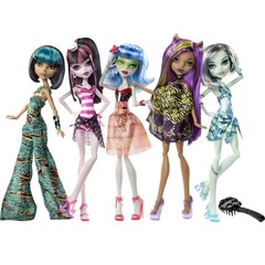 Набор из пяти кукол. Побережье Черепа