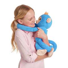 Fingerlings Мягкая интерактивная обезьянка-обнимашка 