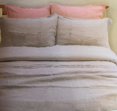 Комплект льняного постельного белья пудрово-розовый и облачно-серый