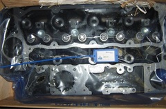 Головка блока двигателя в сборе / KIT, CYL. HEAD АРТ: 915-840