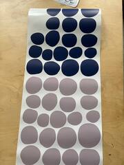 Кривые кружочки сине-серо-желтый- сиреневый . Уценка ( не хватает нескольких штук и полосит синий цвет)