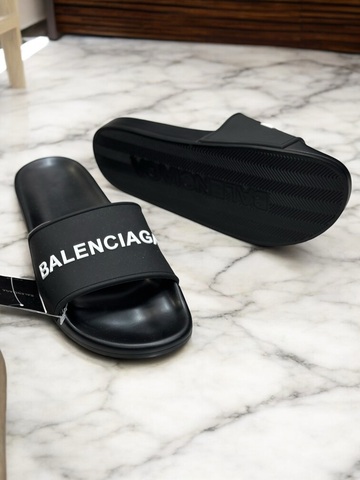 Тапки Balenciaga 504352blwhite