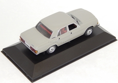 GAZ-3102 Volga grey 1983 IST121 IST Models 1:43