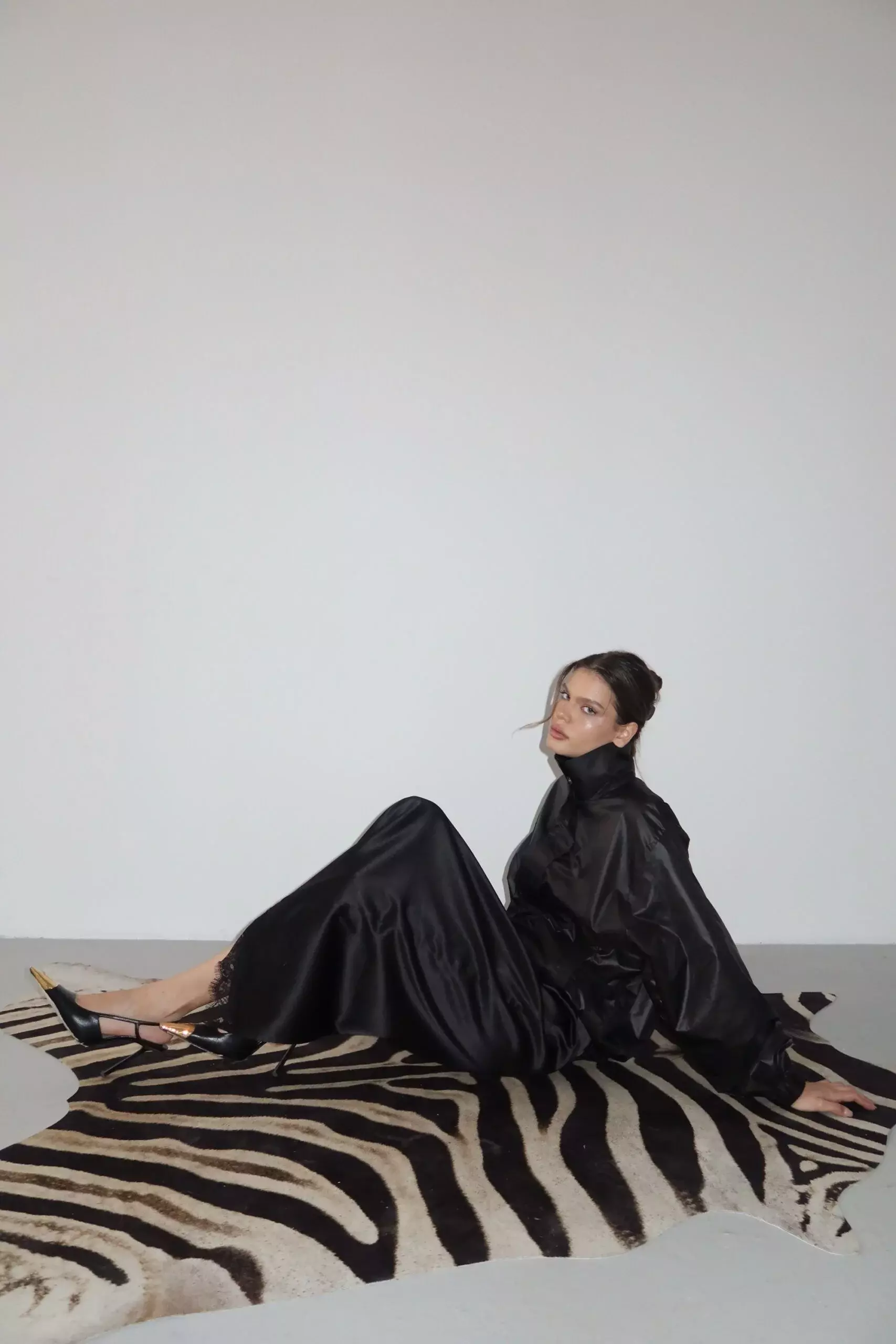 Юбка макси с кружевом, Черная