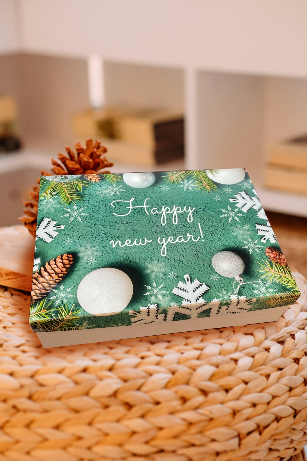 Коробка 350*250*90 