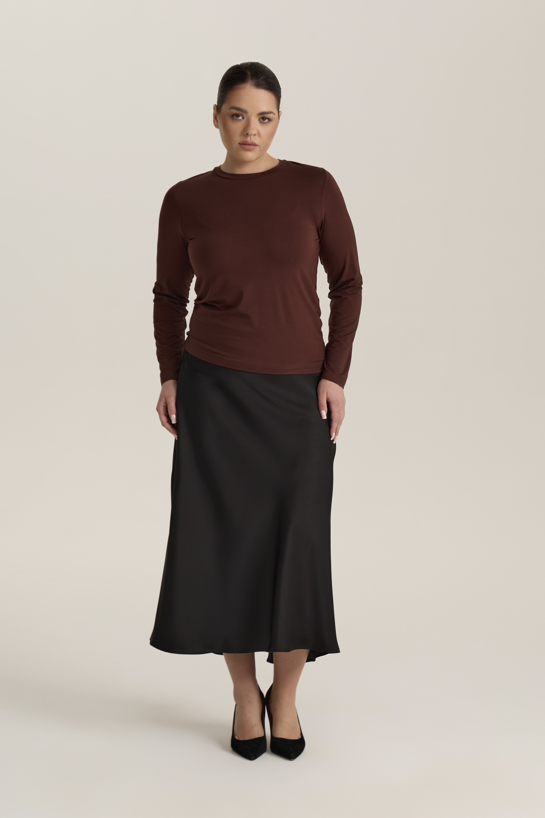 Юбка миди из атласа; черный